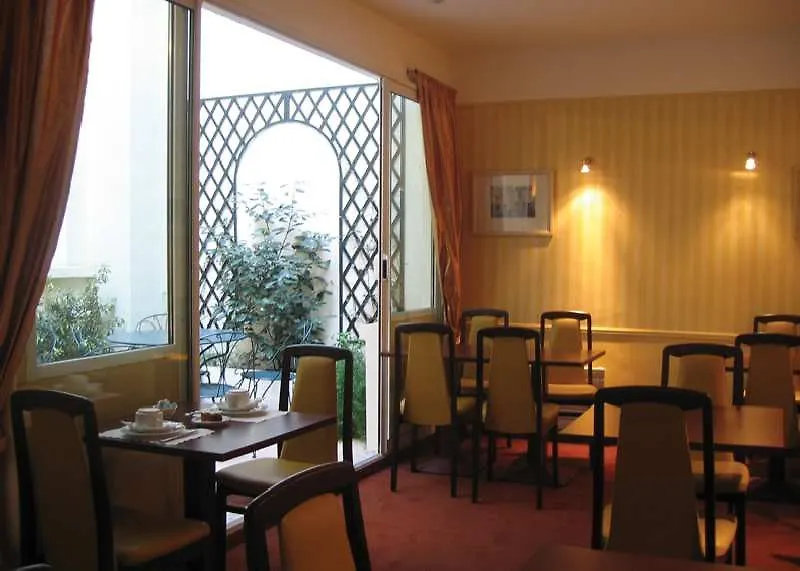 Otel Le Basile